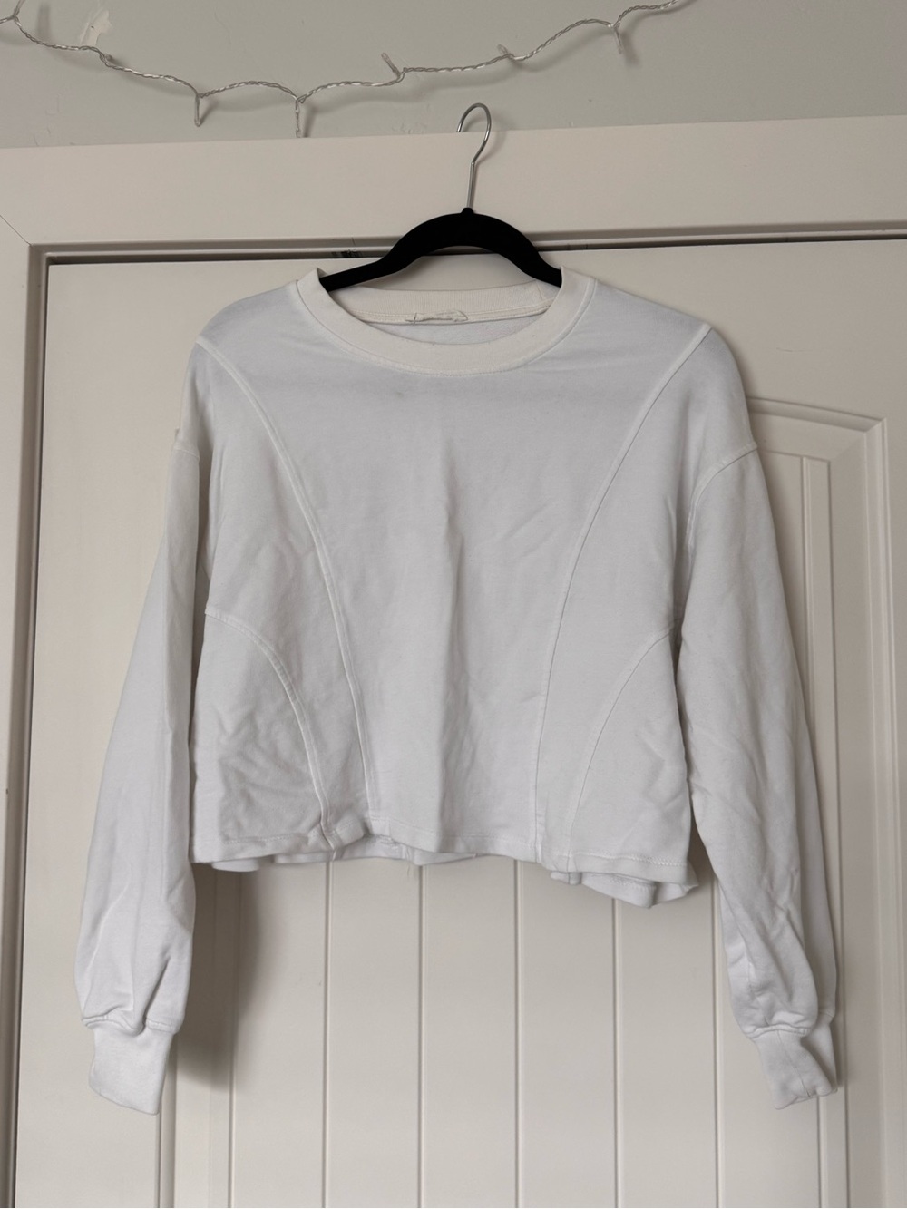 Oysho Cropped White Long-Sleeve Crewneck